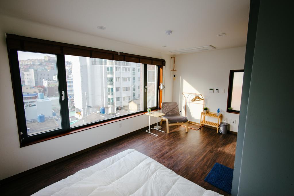 Morning Dew Guesthouse Ciudad Metropolitana de Ciudad Metropolitana de Busan Exterior foto